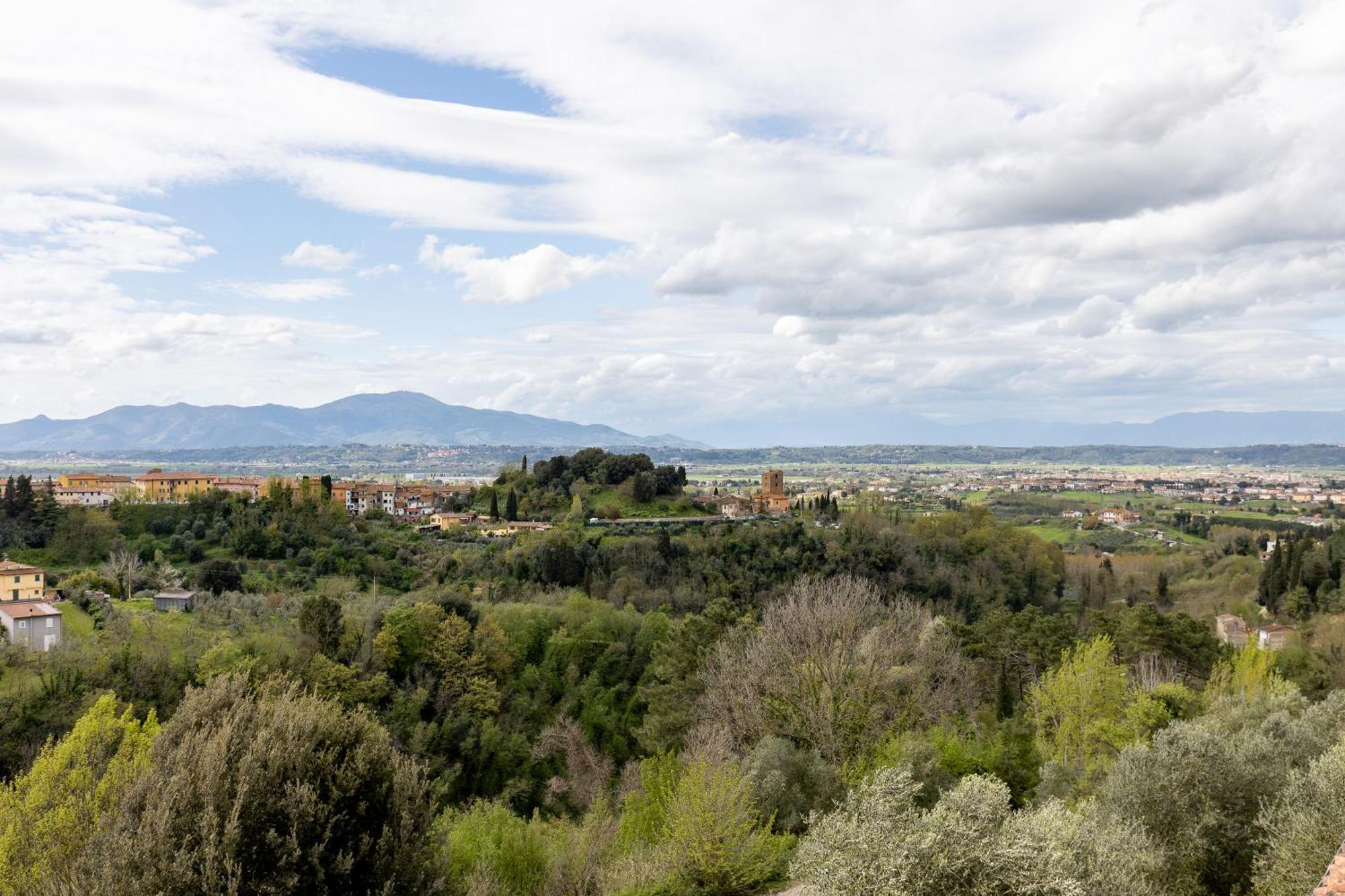 Residence Montevecchio Montopoli in Val d'Arno Exterior photo